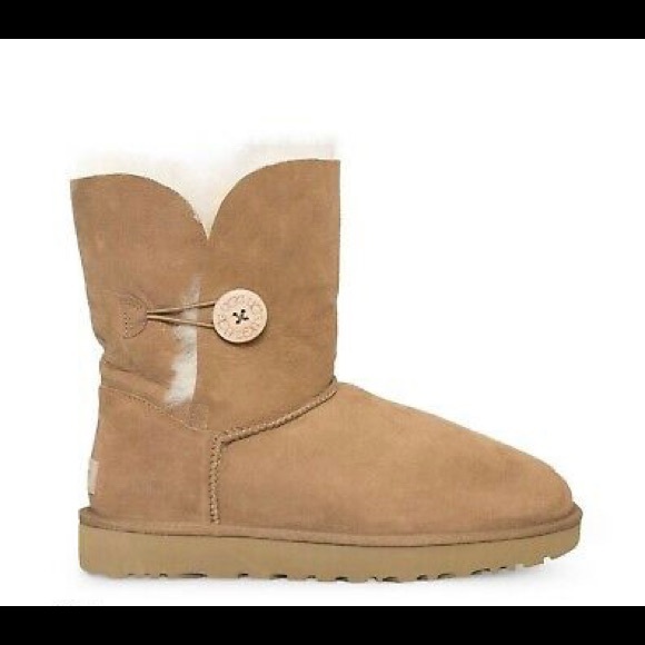 UGG BAILEY BUTTON II⭐️ - Picture 3 of 5